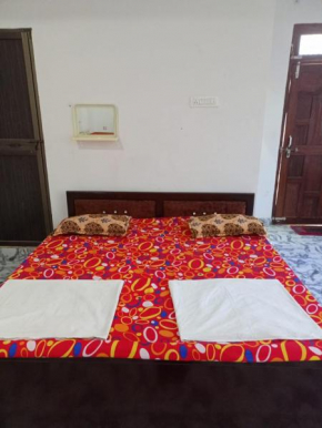 Shri Ghanshyam Home Stay